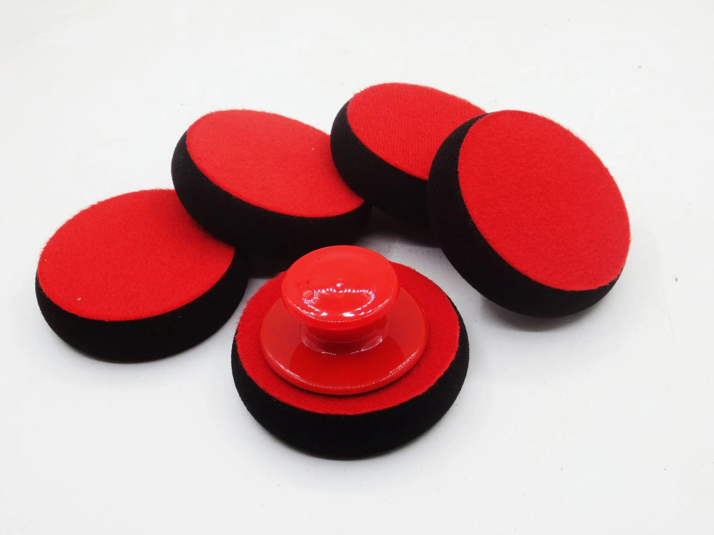 Aplicador de Cera e Selante em Espuma com Pega — Manual para Detailing Automóvel | Carbit